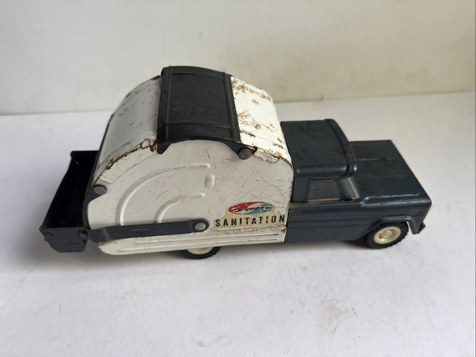 Structo Sanitation Garbage Truck (3) - Image 3 of 4