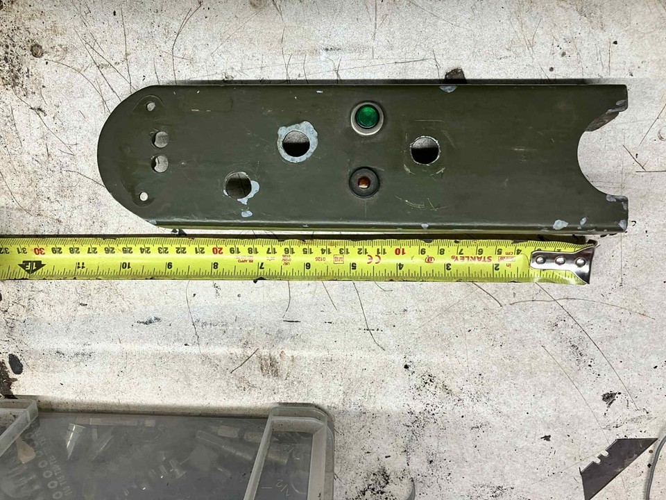 Land Rover Series 1 2 3 Dash Panel Horn Push Bracket Instrument Panel ...