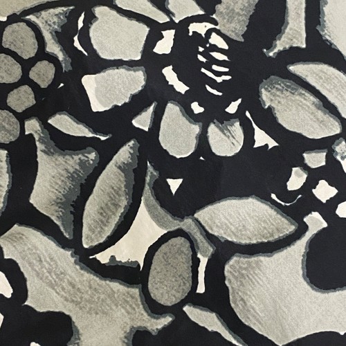Moschino Cheap and Chic Skirt 10 Gray White Black Floral Polyester Full A-Line - Picture 9 of 15