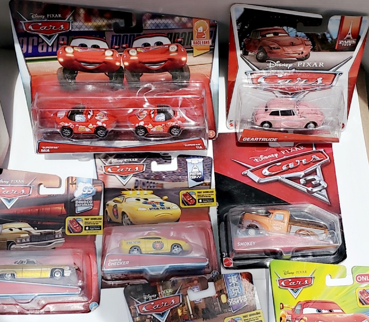 Disney Pixar Cars ミニカー15点セット Disney Pixar Cars ミニカー15点セット