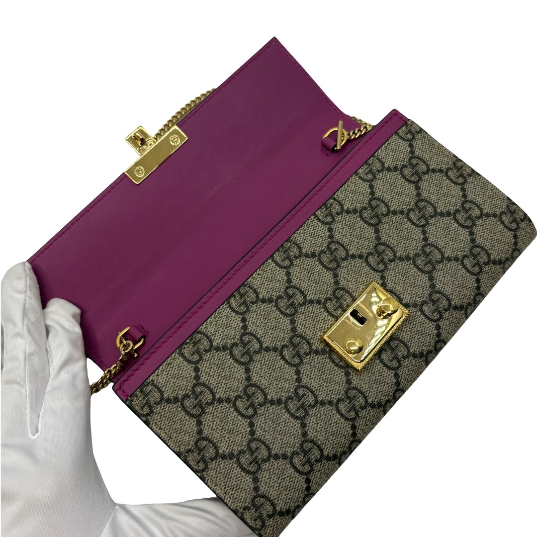 Authentic GUCCI GG Supreme Padlock Chain Wallet 453506 Red Authentic GUCCI GG Supreme Padlock Chain Wallet 453506 Red