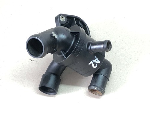 VW Passat 3A B7 Golf 6 Skoda 2.0 TDi Thermostatgehäuse Thermostat 03L121111 AE