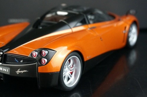 *SUPER RARE* AUTOart 1/18 PAGANI HUAYRA Orange Metallic Bronze - Picture 11 of 19