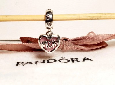 Original Pandora Mom Script Herz Dangle Charm #798887ENM