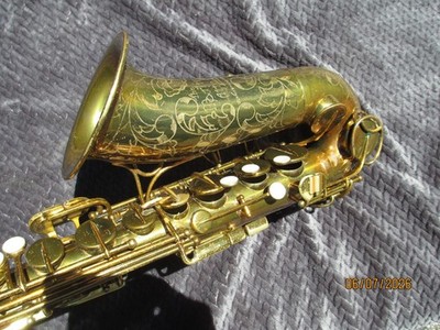 MARTIN COMMITTEE III ALTO SAXOPHONE  SERIAL 153819  ORGL LACQUER VERY NICE COND