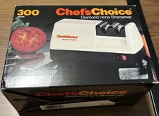 CHEF'S CHOICE Model 300 Electric Diamond Hone Knife Sharpener EdgeCraft OPEN BOX