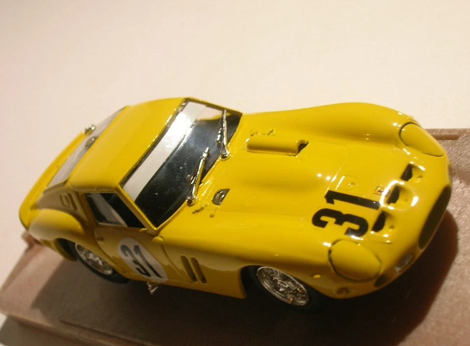 FERRARI 250 GTO rally Spa 1965 1/43 in vetrinetta Box Bang Best Berlinetta  275 - Immagine 2 di 4