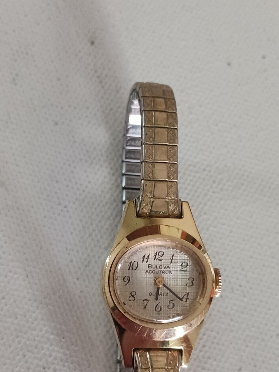 Vintage Bulova Gold Tone Womans Watch Non Working | eBay display picture 2