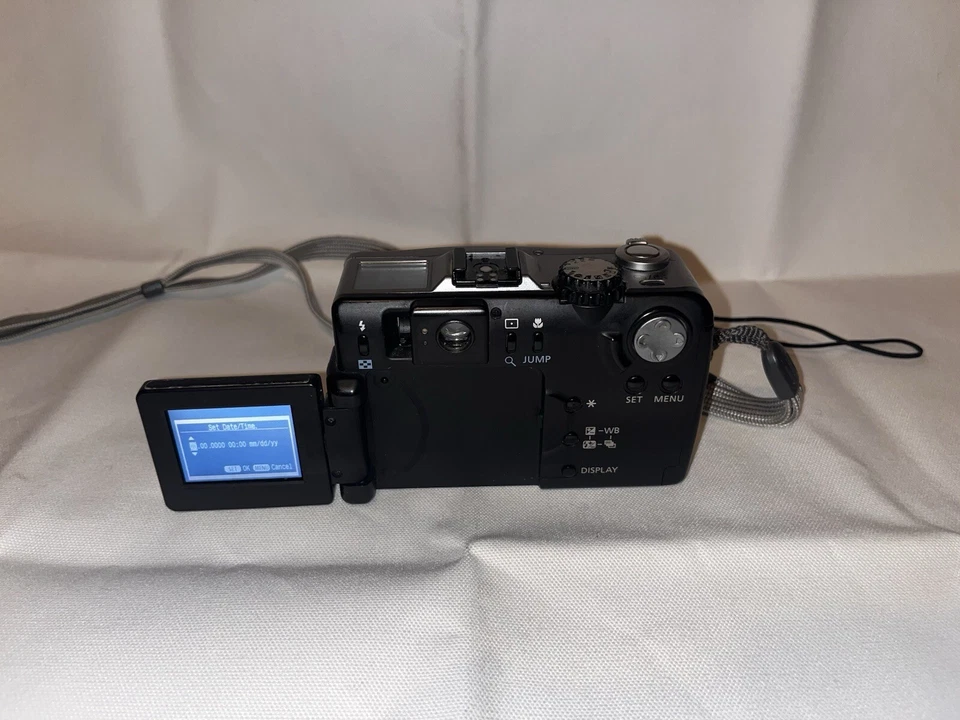 Canon Powershot G1 3.3MP + Batteries+Charger+256mb Memory Card  & Fully Working - Image 4 of 4