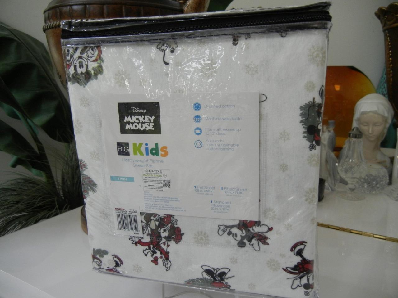 NIP DISNEY MICKEY MINNIE MOUSE YULETIDE HEAVYWEIGHT FLANNEL 3 PC TWIN SHEET SET