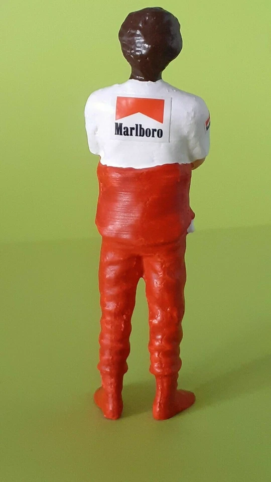 ALAIN PROST FERRARI 641/2 1990 pilot Mini DRIVER FIGURE 1:18 RESIN - Immagine 3 di 4