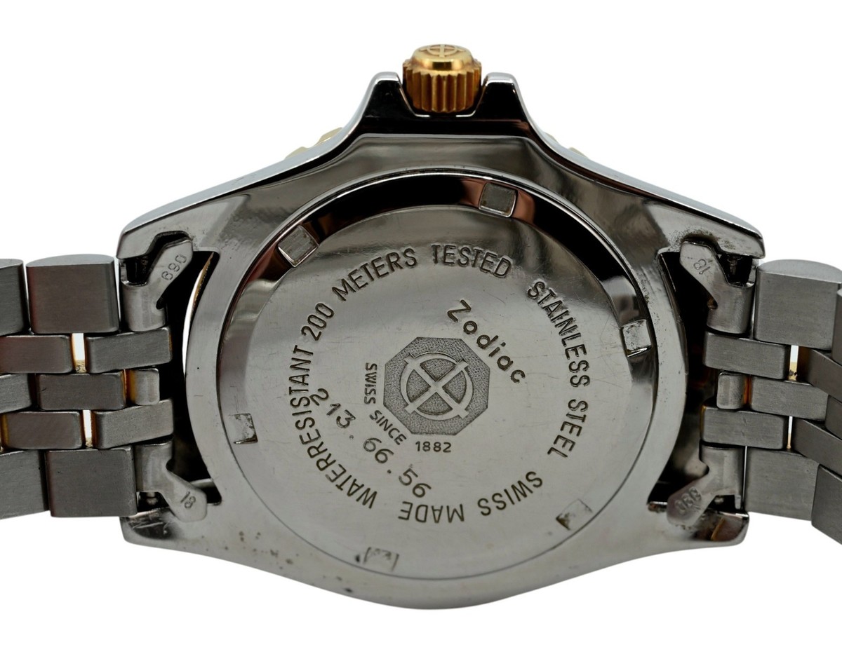 Zodiac Black Silver Dot Vintage Skin Diver Professional 200m