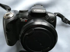 Canon PowerShot SX10 IS 10.0MP Digital Camera - Black