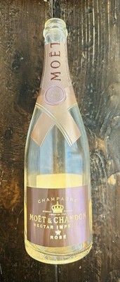 Moet Chandon Rose Nectar Champagne Bottle EMPTY Collectible Light Up 750ml