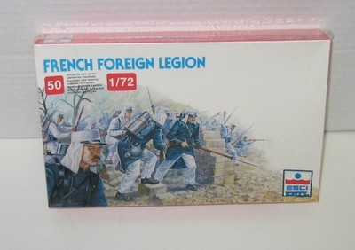 ESCI ERTL 1/72 P-237 French Foreign Legion Soldiers 50 unpainted figures