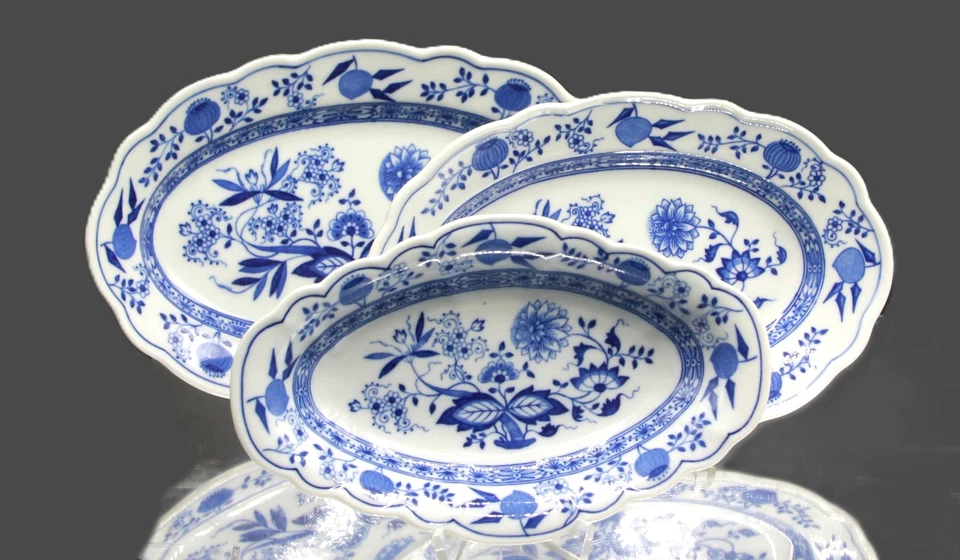 HUTSCHENREUTHER Maria Theresia ONION PATTERN SET OF 3 SERVING PLATTER OVAL PLATTER - Image 3 of 4