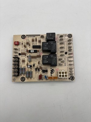 Lennox / 1138-83-1002A / Circuit Board