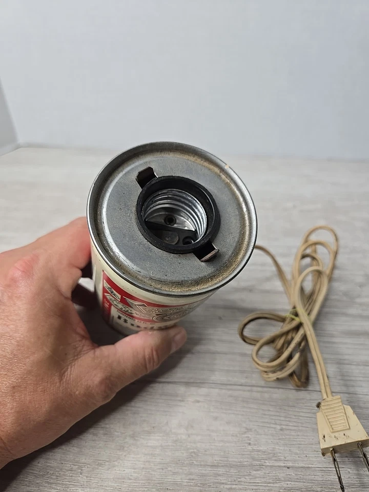 Lámpara Eléctrica Budweiser LUZ LATA DE CERVEZA De Colección Funciona Perfectamente - Envío Rápido Foto 3 de 4