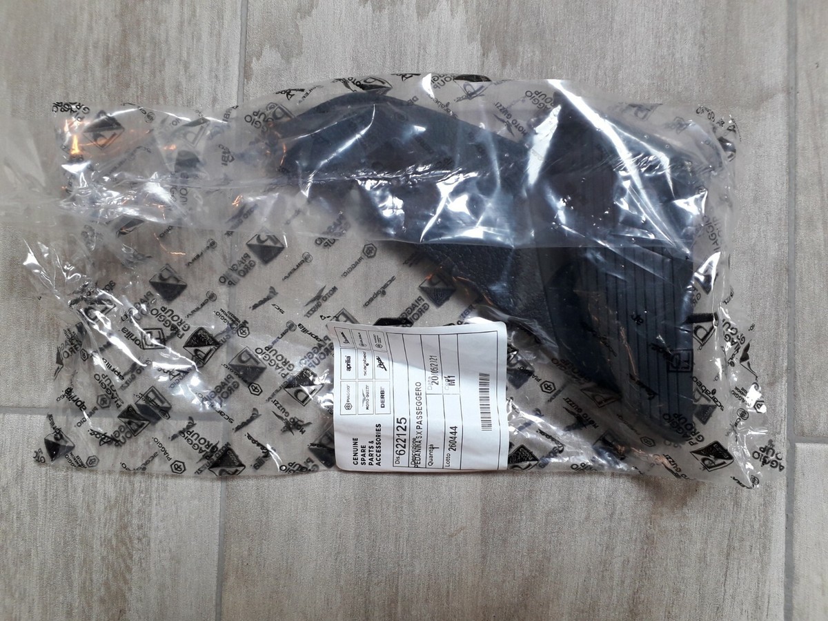 Vespa LX 150 ZAPM4420 ZAPM4440 ZAPM6820 ZAPM68400 Genuine Left