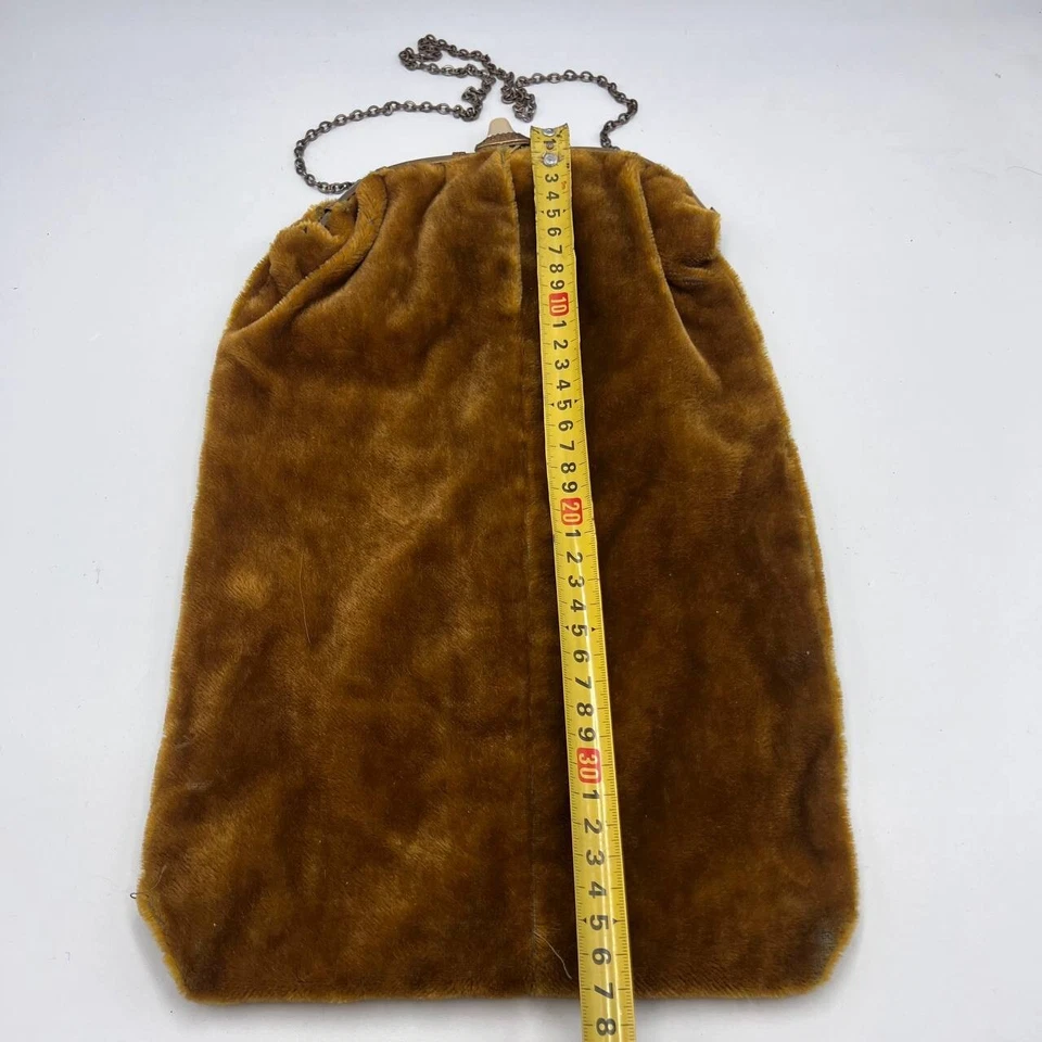 Bonito bolso sin asas de terciopelo vintage de noche para mujer con botones de nácar de latón 1950 Foto 4 de 4