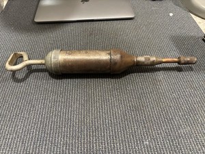 Vintage Alemite Hydraulic Lubricator Grease Gun Model 5585 1920s To Early 1930s.