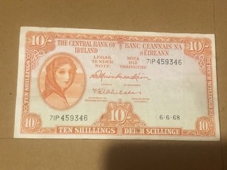 10 Shillings Lavery Irish Banknote 6 6 68 PLEASE READ DESCRIPTION