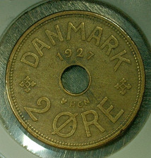 WORLD COIN SALE-1927 DENMARK 2 ORE--BRONZE COMPOSITION COIN-KM# 827