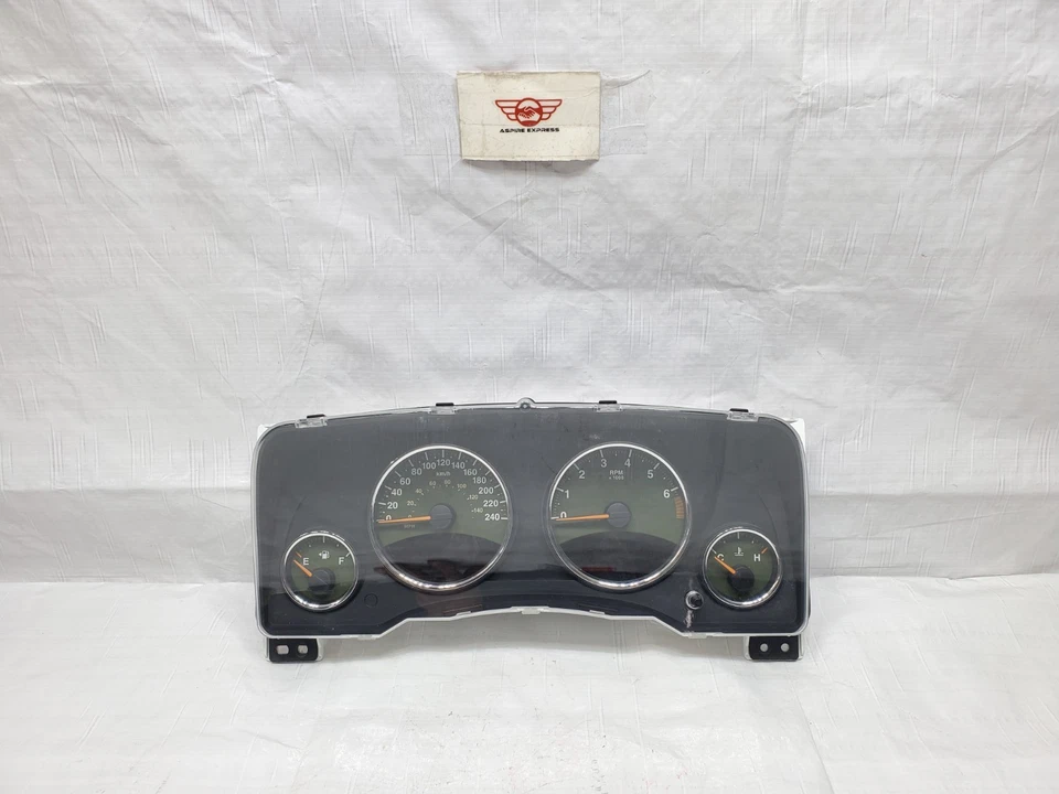 2011 Jeep Compass Speedometer Instrument Cluster OEM 56046676AB - Image 2 of 4