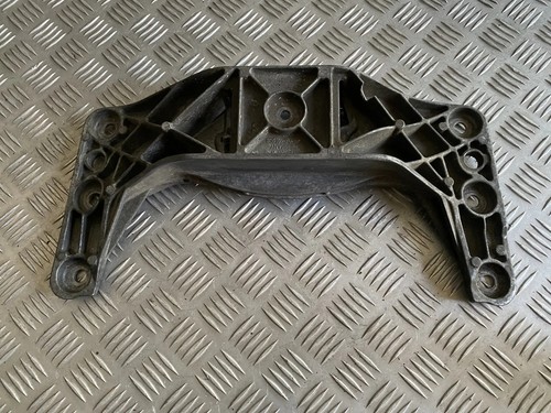 BMW 5 Touring E61 Getriebehalter 2231 6761106 3.00 Diesel 160kw 2004 20275348