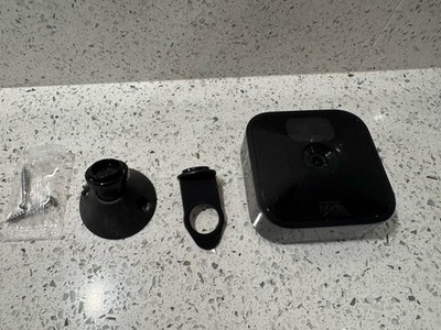 Blink Outdoor kabellose wetterfeste HD-Überwachungskamera (3. Gen) - schwarz