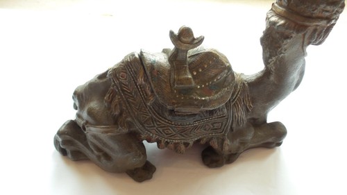 Antique Spelter Bedouin Camel Inkwell, Large Size, c. 1900 - Picture 4 of 12