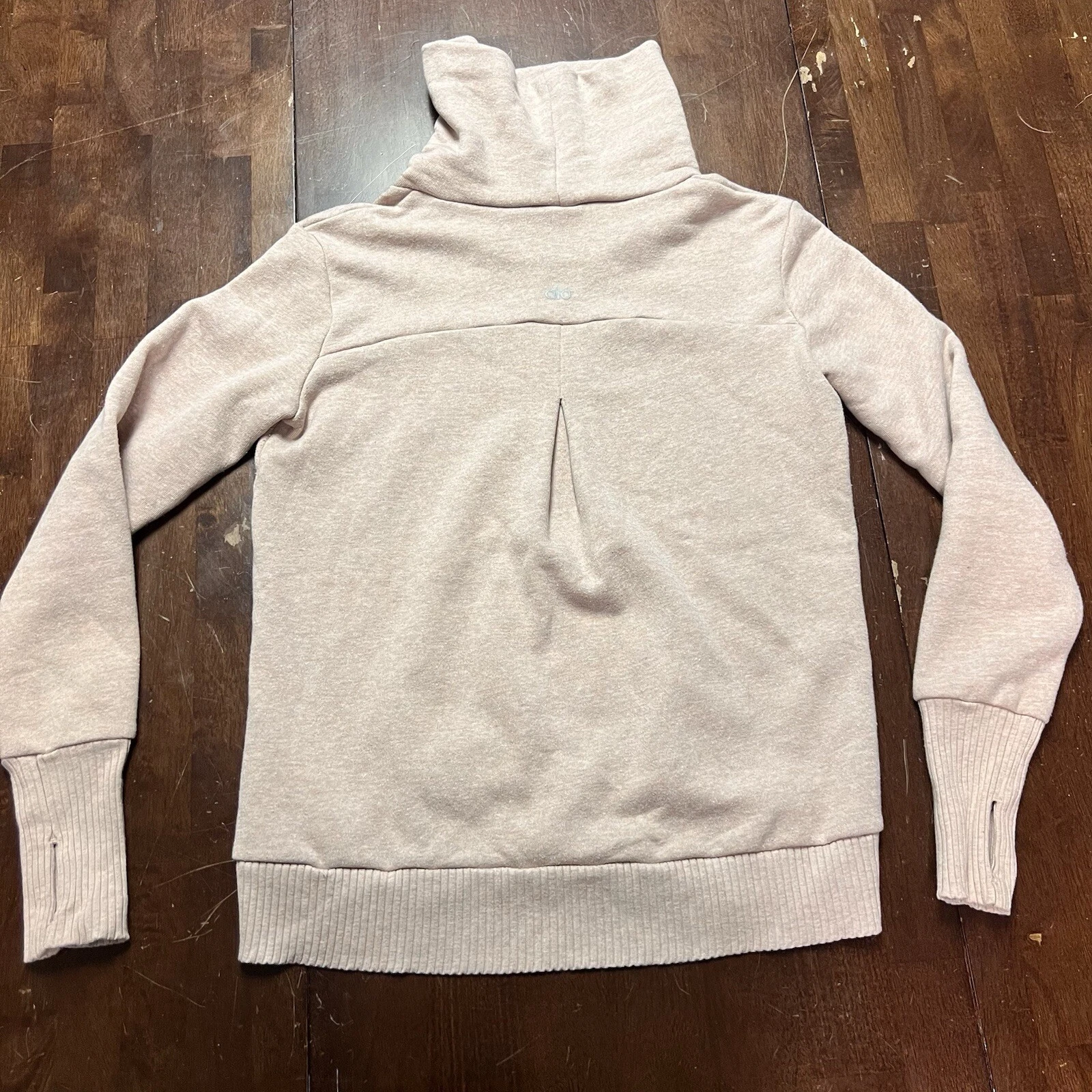 alo-yoga haze funnel neck cute fall winter sweatshirt