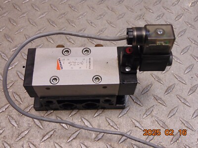 CAMOZZI 952-000-P15-23 SOLENOID VALVE w COIL & MANIFOLD