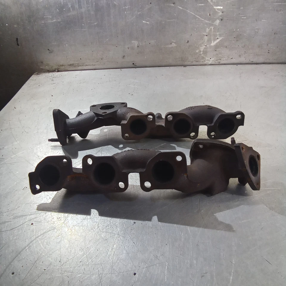 Jaguar XF X250 2011-2015 3.0 Diesel SDV6 PAIR Exhaust Manifolds Headers - Image 2 of 4