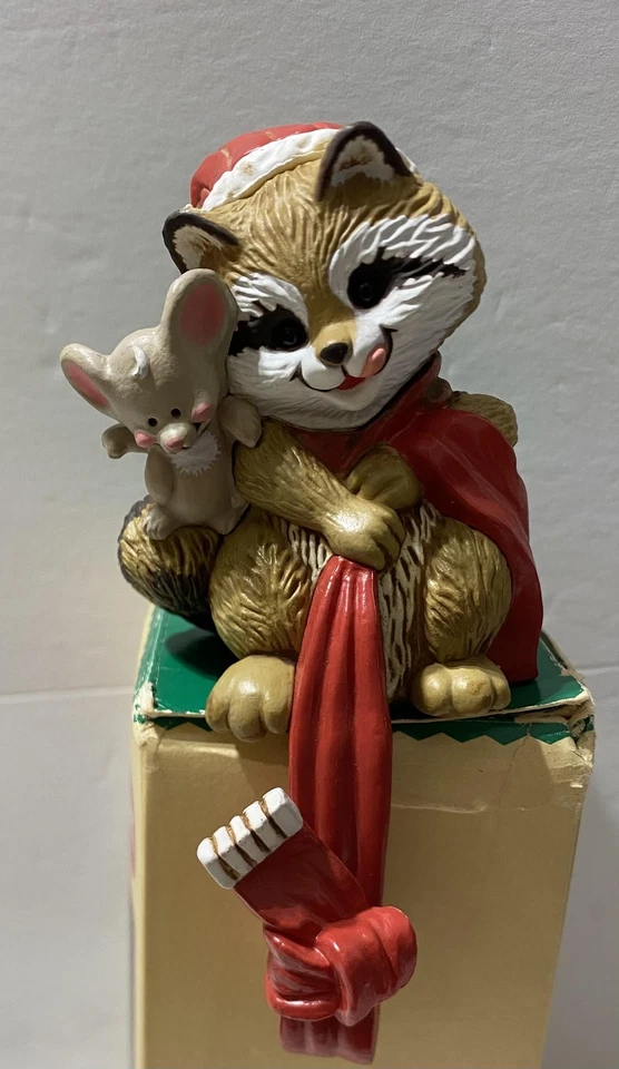 Vintage Hallmark Raccoon Mouse Stocking Hanger 1984 Christmas Mantel Hook Box - Image 2 of 4