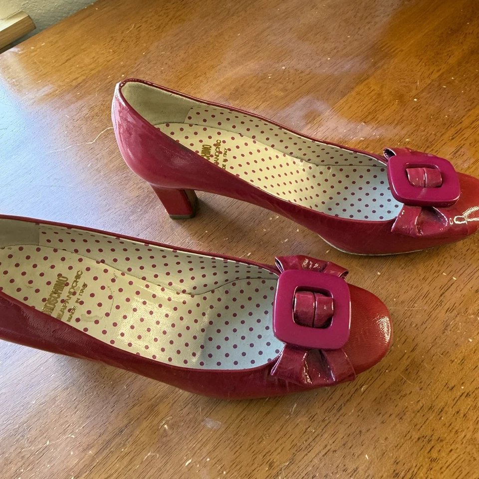 Mooching Cheap Chic Patent Leather Shoes Heels Pink Red 36.5 6.5 Bows Buckles - Image 4 of 4