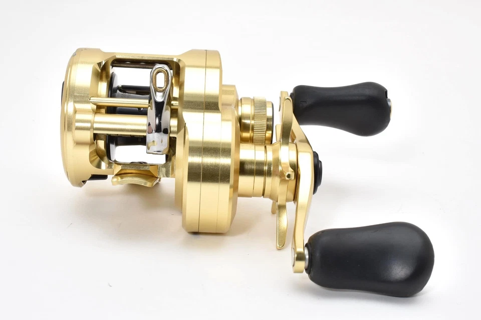 Shimano 21 CALCUTTA CONQUEST 101 Mano Sinistra Esca Colata Mulinello Eccellente - Immagine 3 di 4