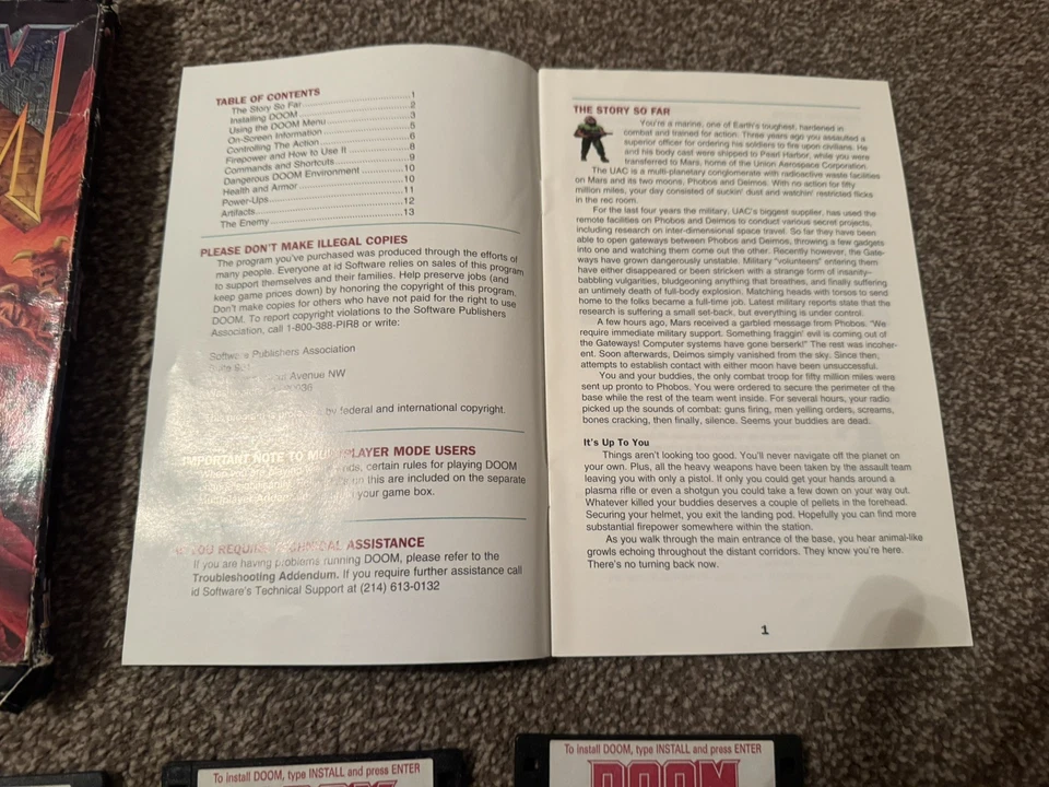 DOOM FIRST EDITION (1993) BY I.D SOFTWARE (PC) (COMPLETE ORIGINAL BOXED RELEASE) - Image 4 of 4