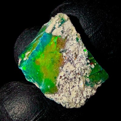 Feuer Opal,Natürlich Äthiopische Opal Roh,Schwarz gemstone Grobem 15.5Ct 18x14