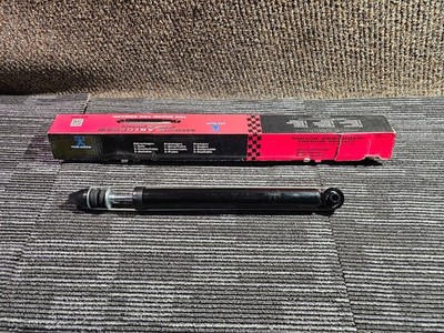 (QTY 2) FCS 346220 Rear Suspension Shock Absorber fits 11-17 Nissan Juke