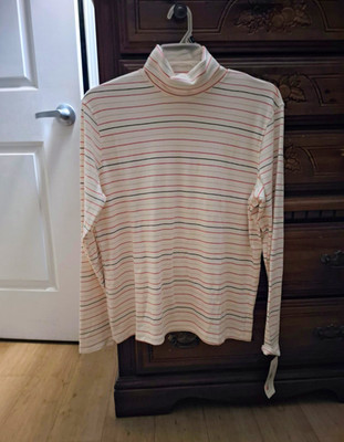 White Stag Women's XL Turtle Neck Striped Long Sleeve Top White Red Blue Silver