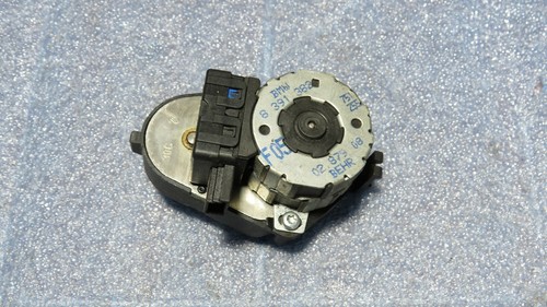 BMW 3er 7er E38 E39 E36 - Stellmotor Heizung Klima 8391382 BEHR 02.879 08