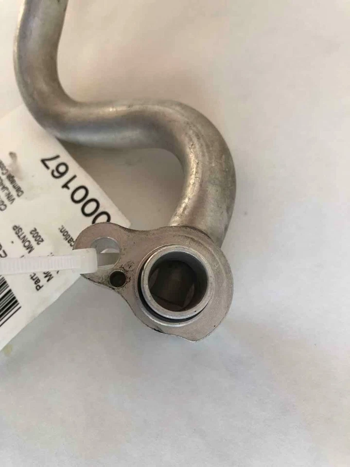 Manguera de descarga de refrigerante aire acondicionado MITSUBISHI MONTERO 2000-2003 Foto 2 de 4