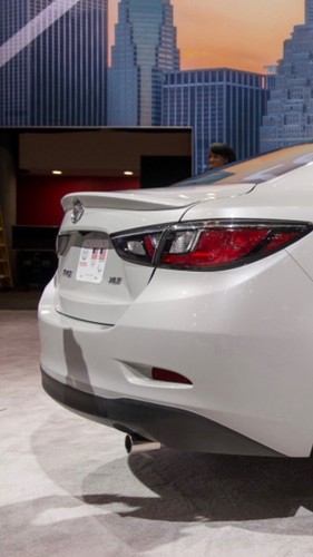 Rear Spoiler Toyota Yaris (Scion iA) Sedan 2016,2017,2018,2019,2020 - Picture 3 of 4