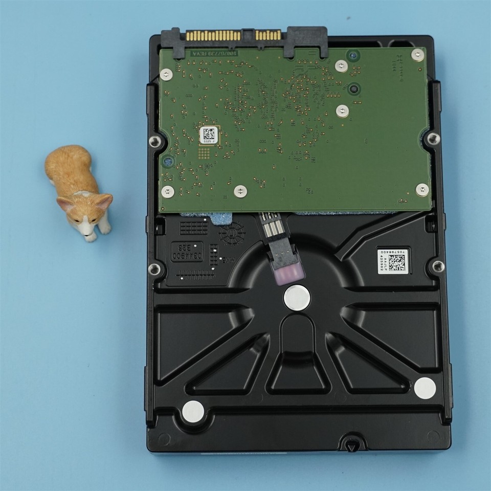 Disque Dur Cisco 4TB SAS-3 12G 7.2K - Modèle 1V4207-175, 3.5 Pouces, Occasion Avec Garantie 1 An