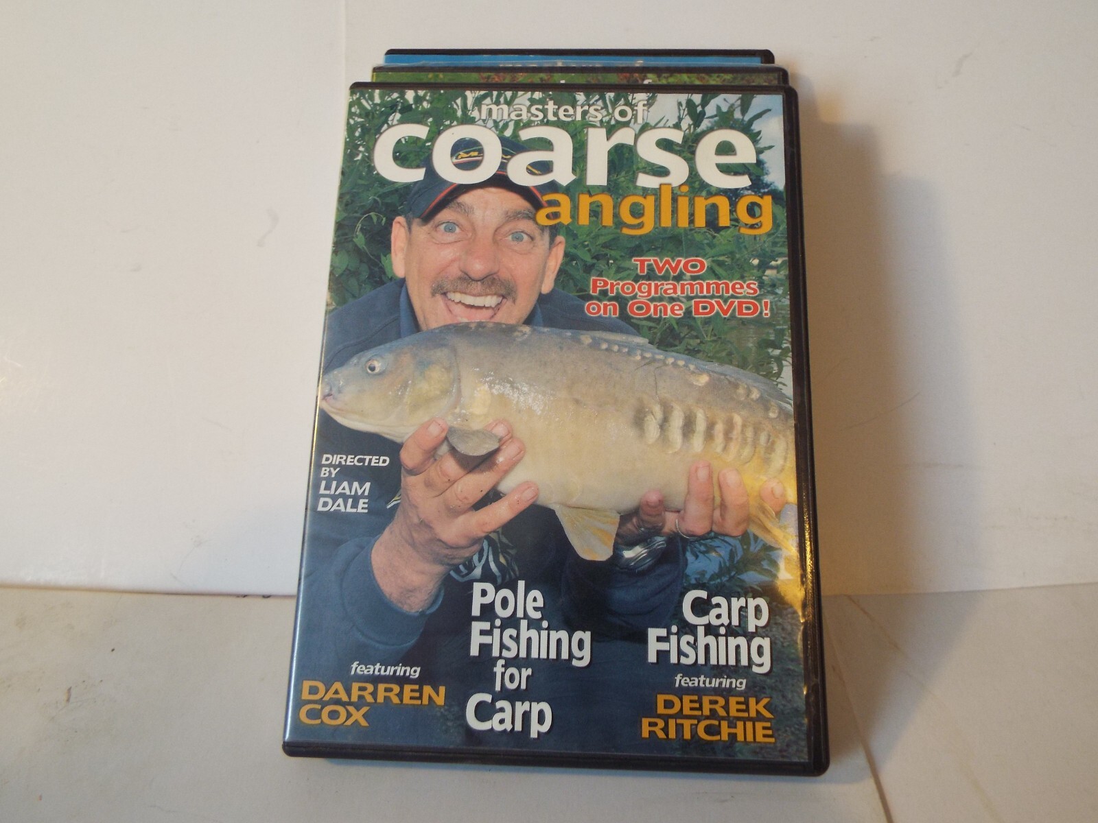 MASTERS OF ANGLING POLE FISHING FOR CARP-CARP FISHING