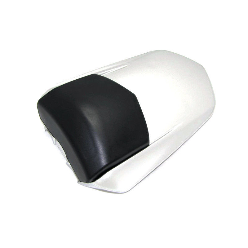 Capot de selle moto pour Yamaha R1 2004-2006 coloris gris argenté
