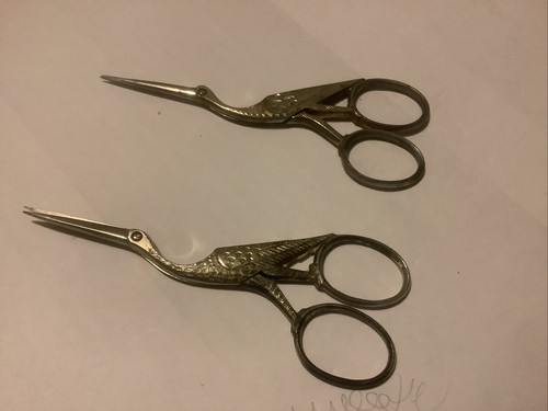 Vintage Crane ~ Stork ~ Birds (2) Sewing Embroidery Silver Tone Scissors 4” Long