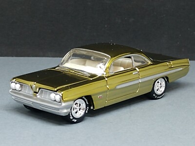 61 Pontiac Catalina Catalina Tri Power 1/64 Scale Collectible