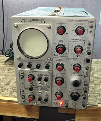 Tektronix 545A Oscilloscope Powers On Tested Only  82644